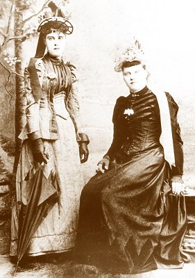 Mary Anne Delaneyt and her sister Katherine .