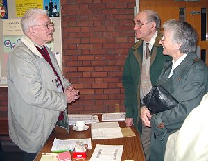 Bill Pope was one of those who manned the table